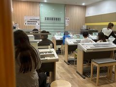 -雅马哈音乐中心 钢琴双排键鼓吉他(静安大融城店)