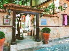 -Seraser Fine Dining Restaurant