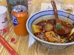 -魔都三兄弟酸辣粉·蘸卤炸串(虹桥万科店)