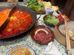 -鸿姐老火锅(花园路店)