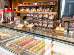 面包甜点陈列柜-TIENSTIENS将将(三里屯店)