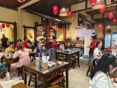-富正毅三下锅·湘西韵味(天门山索道店)