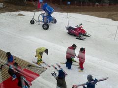 -大别山南武当滑雪场