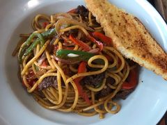 黑椒牛柳炒意面-魏斯理汉堡(西安沣东吾悦店)