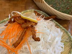 -傣家寨花园主题餐厅