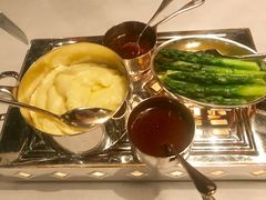 -牛排坊(成都群光君悦酒店)