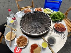-小辣椒汤锅烧烤(温泉南街店)