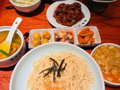 -裕兴记•蟹黄面馆(人民广场店)