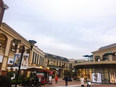 -王府井奥莱临潼小镇(临潼店)