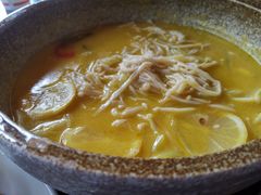 -金陵红鲤鱼餐厅(孝陵卫紫金山店)