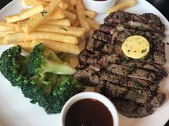 战斧牛排-WOLFGANG PUCK KITCHEN & BAR(迪士尼小镇店)
