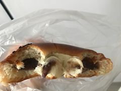 红豆奶油包-巴黎贝甜(大宁国际商业广场店)