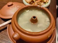 -银米·云南传统过桥米线(双廊黑金冠店)