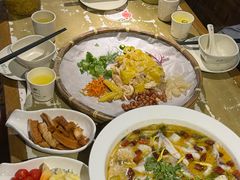 -花溪雨·森林餐厅(石基店)