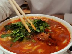 -青年路烩面馆(绿地世纪城店)