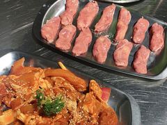 -马路牙子地桌烤肉(工体店)