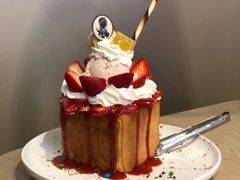 莓好時光蜜糖吐司-Dazzling Cafe 蜜糖吐司专卖店