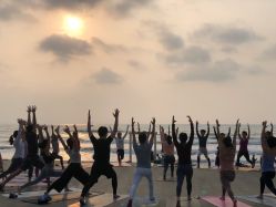 -兴亚瑜伽20年老馆