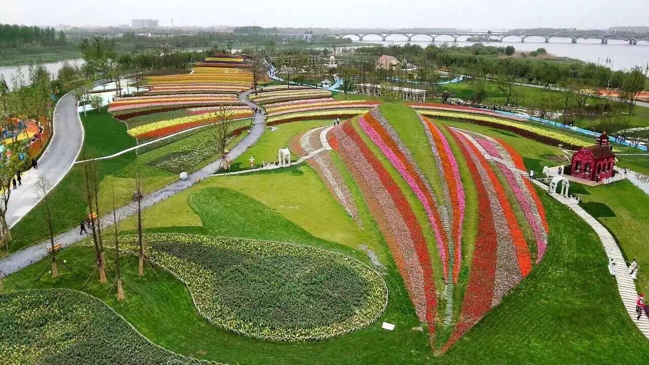 "马可波罗花世界"乐园坐落于世界探险家马