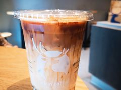 陨石拿铁-瑞幸咖啡(人民路店)