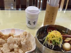 -服务大楼冷面(延大店)