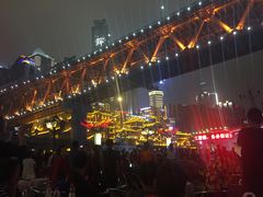 -屋顶顶城市·江景酒店-客房部