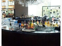 -AZUR聚(香格里拉饭店)