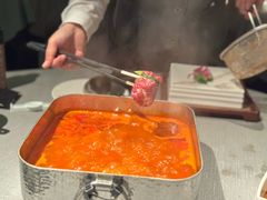 番茄牛尾锅底-左庭右院鲜牛肉火锅黑金店(陆家嘴中心店)