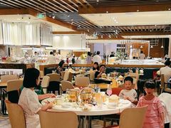 -亚特兰蒂斯-番红花海鲜自助餐厅·鲜活海鲜·小火锅