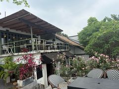 -喜洲吧·江畔老船厂·庭院餐厅(喜临院店)