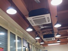 大堂-没牙伯花生汤店(老药洲店)