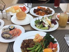 -亮马河饭店翠雅咖啡厅