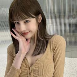-丝语萱形象