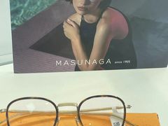 -浮光眼镜·蔡司视觉合作·数字验配中心(陆家嘴店)