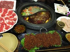 -唇辣号重庆老火锅(石担路店)