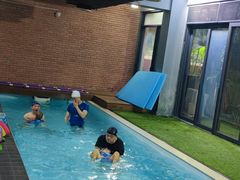 -IBOBI亲子游泳俱乐部(华侨城中心)