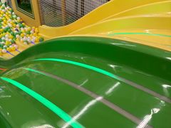 -乐享城购物中心