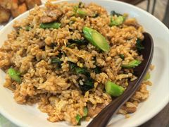 芥兰牛肉炒饭-盛中钰广味小馆