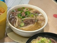 牛爽腩-九记牛腩