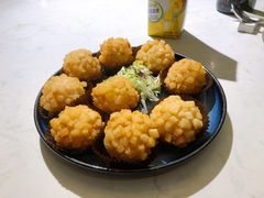 咸蛋黄鲜虾球-荟廷·晶萃(陆家嘴尚悦湾店)