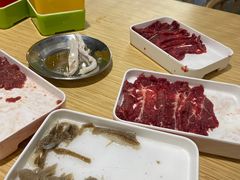 -杨老板·海鲜集市火锅·鲜切牛肉(中防万宝店)