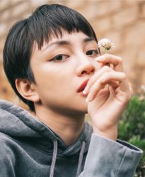 -东方美妍小鹏造型