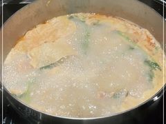 -尚尚仙·酸汤猪手·猪肚鸡火锅(华联万柳购物中心店)