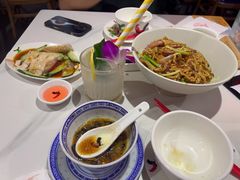 -芽笼芽笼新加坡餐厅(世纪汇店)