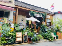 -啢啢茶寮(芳华横街店)