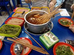 -马路边边麻辣烫联盟路店