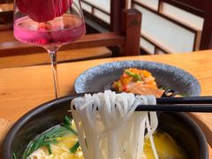 -桥香园过桥米线(国贸店)