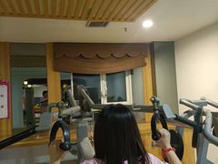 -绿岛汤泉韩式休闲会所