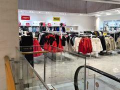 -BIGOFFS 超级折扣(仁恒伊势丹店)