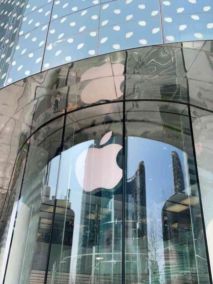 apple零售店(香港广场店)-"这家苹果专卖店是多年以来买的最多的一家